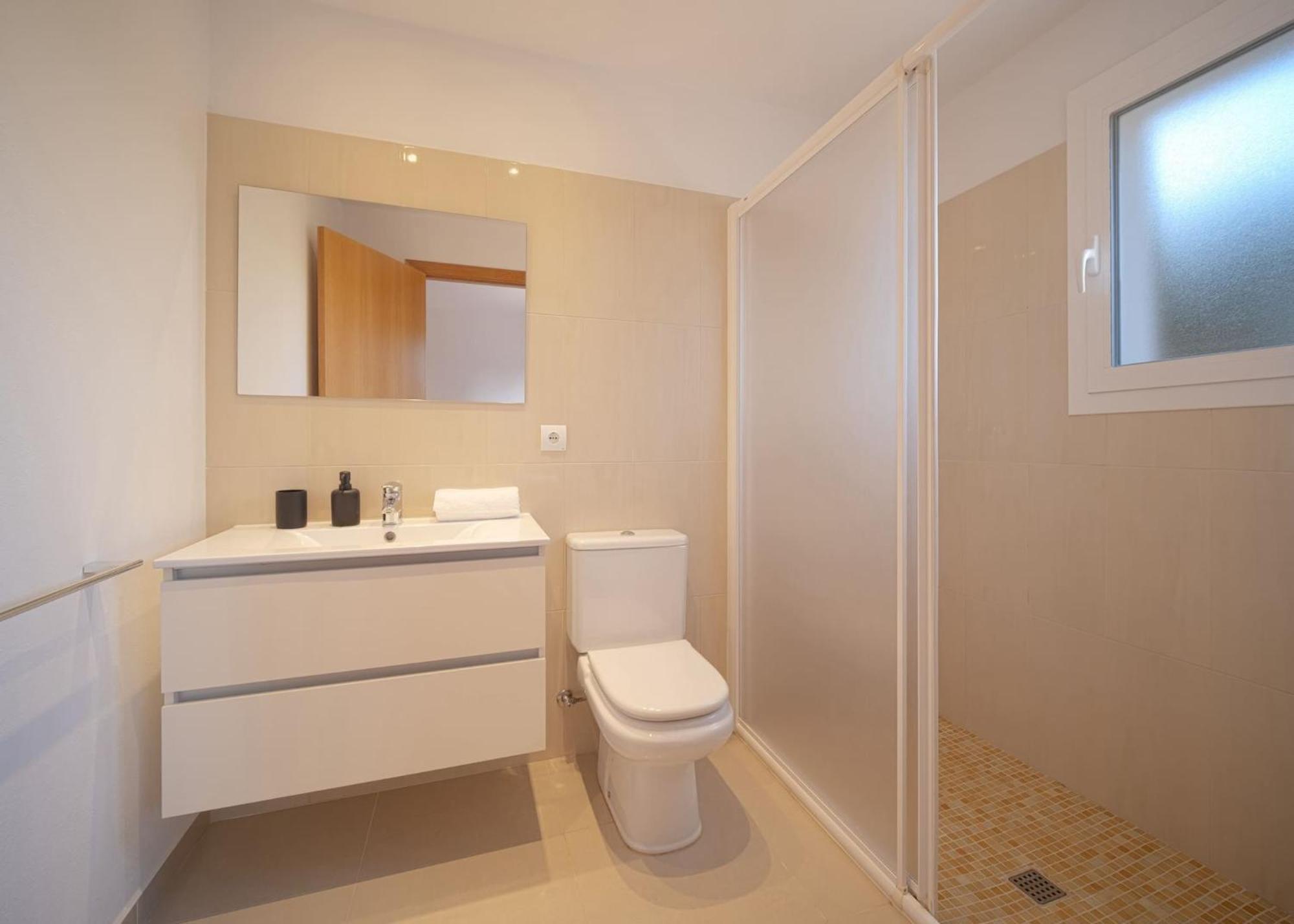 Villa Romeo 2Km From Ibiza Town And 1Km From Talamanca Beach Santa Eulària des Riu Extérieur photo
